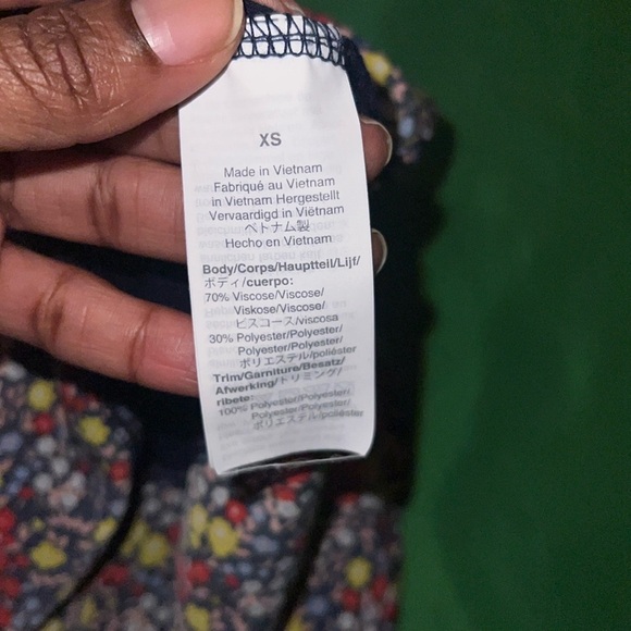 J.Crew Navy Blue Tank Top with Colorful Hem size XS - Picture 4 of 5